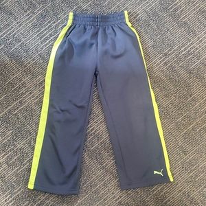Puma boys size 5 sweatpants